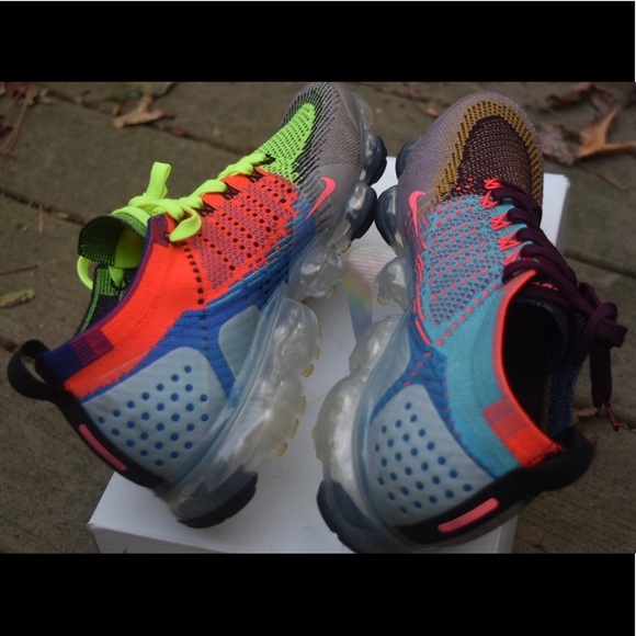 vapormax random size 7